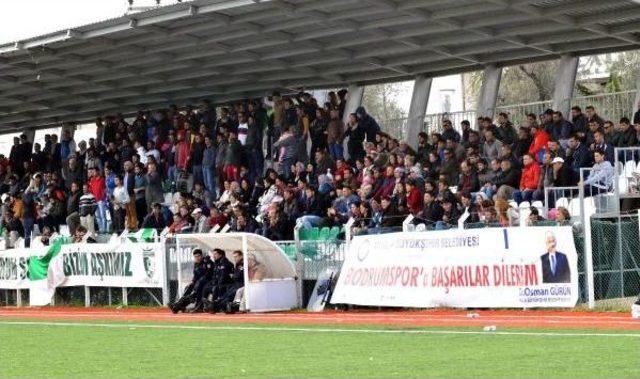 Kadınların Futbol Aşkı