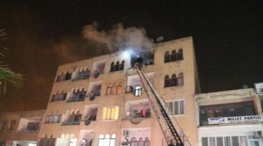 Mut&rsquo;ta Ev Yangını Korkuttu