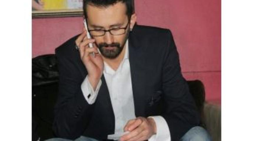 Evinin Balkonuna Girmek İsteyen Şahıs, &Ccedil;atıdan D&uuml;şt&uuml;