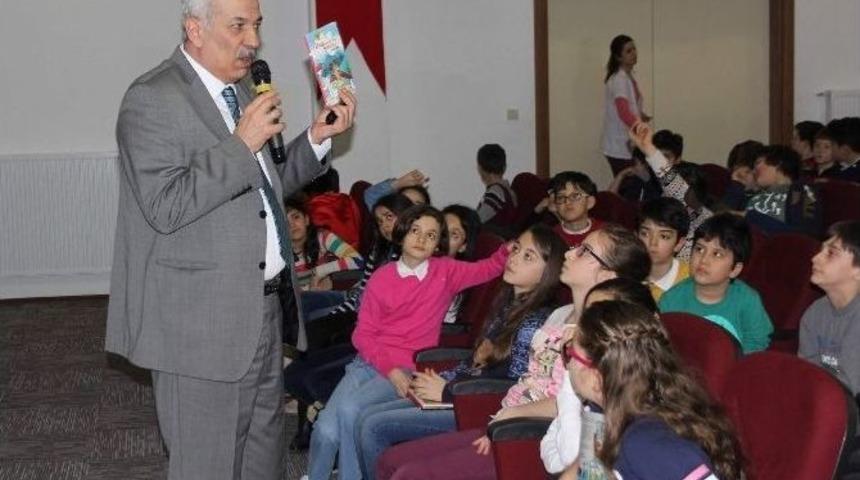 Eğitimci-yazar Yazgan, Nevşehir&rsquo;de &Ouml;ğrencilerle Buluştu