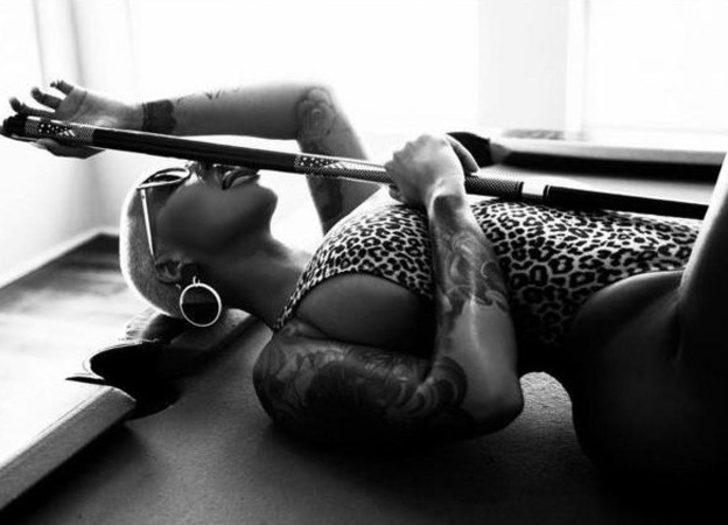 Amber Rose&rsquo;un bilardo stili olay oldu