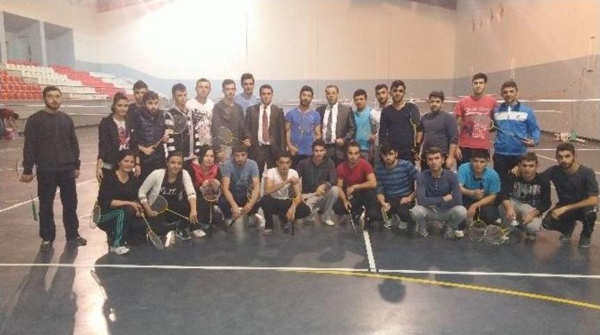 Horasan Myo&rsquo;nda Spor Etkinlikleri Start Aldı