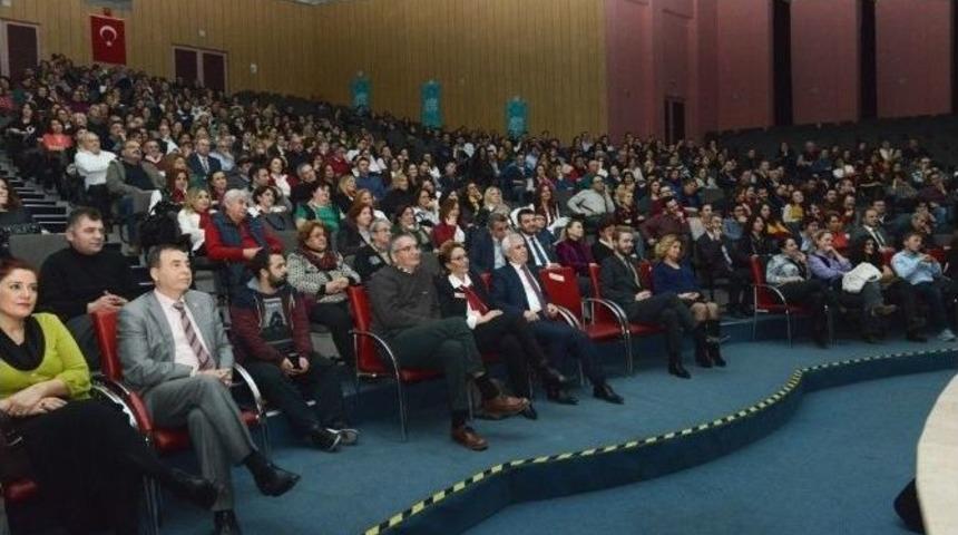 &ldquo;Aykırı Kumpanya&rdquo; Hem G&uuml;ld&uuml;rd&uuml;, Hem D&uuml;ş&uuml;nd&uuml;rd&uuml;