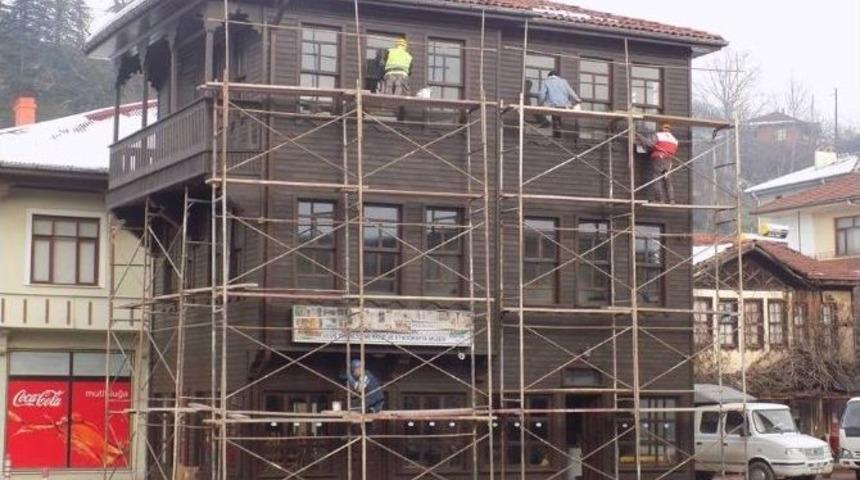 Ulus&rsquo;ta Etnoğrafya M&uuml;zesi &Ccedil;alışmaları S&uuml;r&uuml;yor