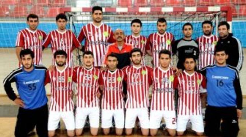 Sahipsiz Takımın olağan &uuml;st&uuml; başarısı