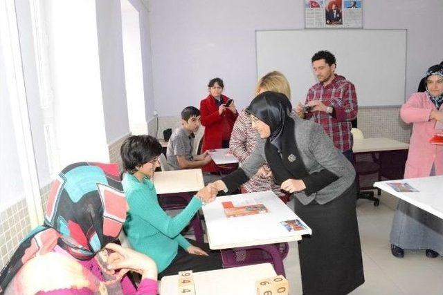 Başkan Toru Özel Eğitim Öğrencileriyle Buluştu