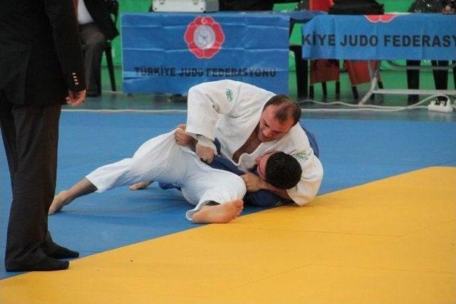 Zonguldak’ta Türkiye Judo Şampiyonası Heyecanı