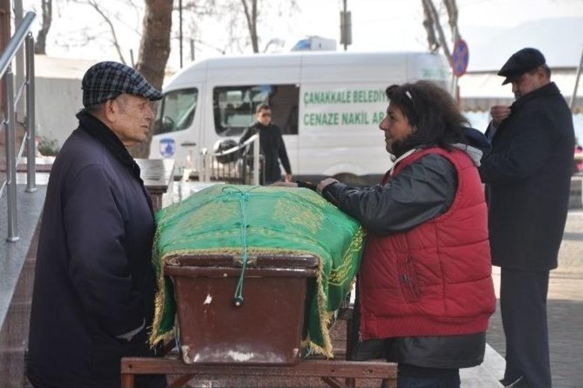 &Ccedil;anakkale&rsquo;nin En Yaşlı Doktoru Hayatını Kaybetti