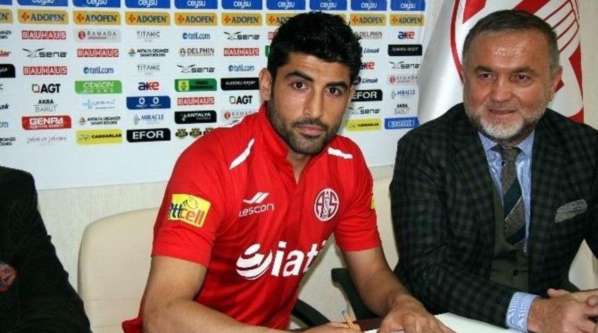 Ahmet Aras Antalyaspor&rsquo;da