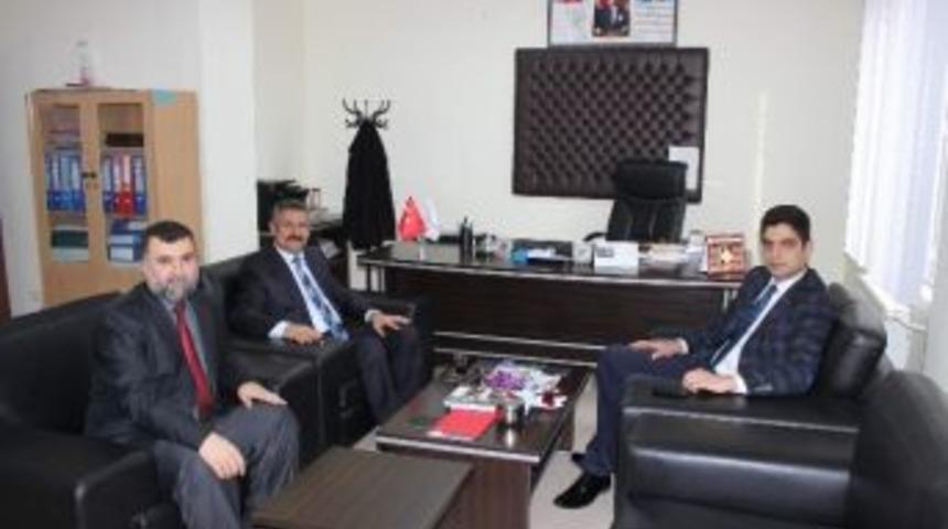 Kaymakam G&uuml;ngen&rsquo;den M&uuml;ft&uuml; Yıldırım&rsquo;a Ziyaret