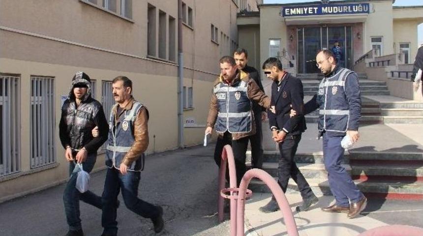 Gasp İddiasına 5 G&ouml;zaltı