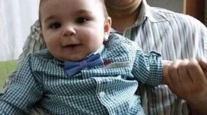 6 Aylık Engelli &Ccedil;ocuğunu Boğarak &Ouml;ld&uuml;rd&uuml;