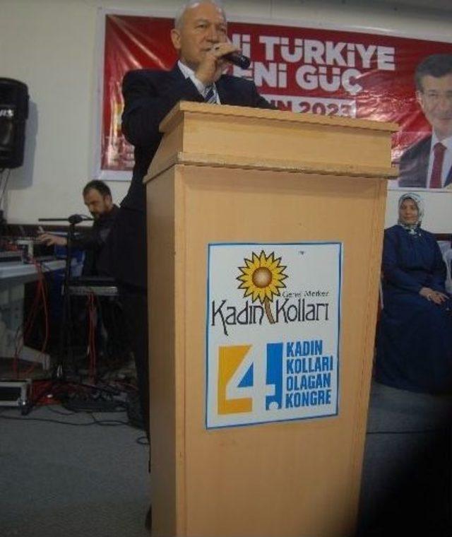 Lapseki Ak Parti Kadın Kolları 4. Olağan Kongresi