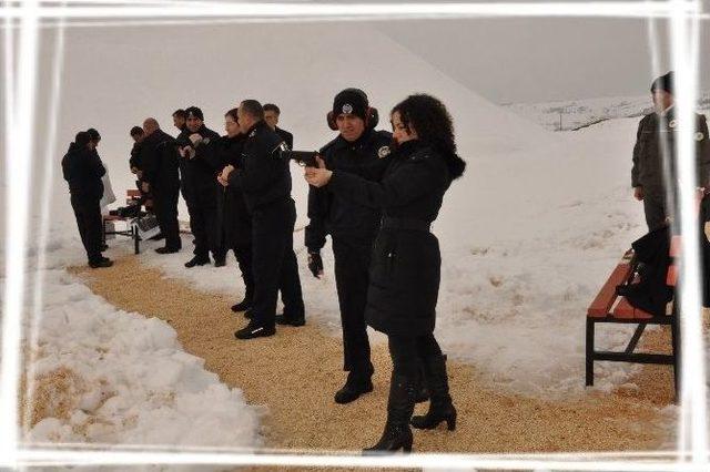 Av Koruma Memurlarına Temel Silah Eğitimi Verildi 2