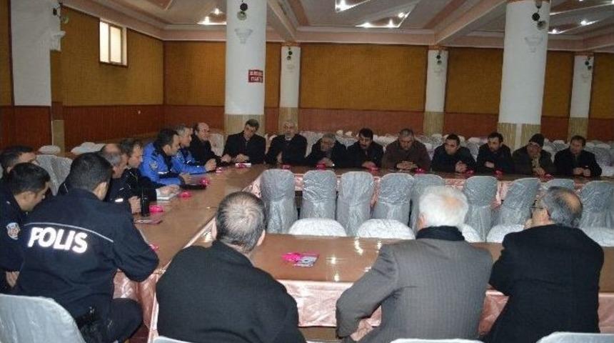 Erzincan Emniyetinden Kızılay Mahallesi İle Saht Toplantısı