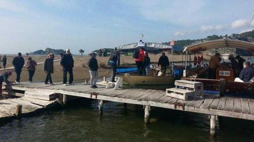 Dalyan Kanalı, İztuzu Sahili Ve Sulungur G&ouml;l&uuml;'ndeki &Ccedil;&ouml;pler Toplandı