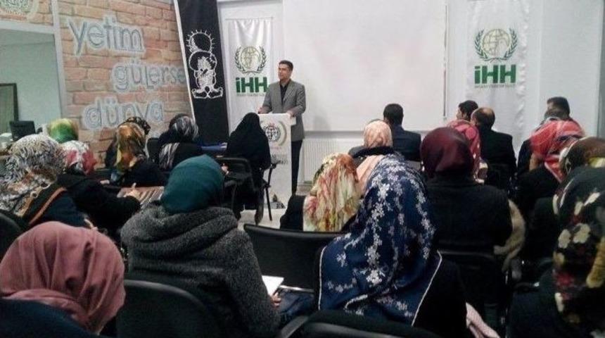 İhh&rsquo;de Eğitimler Başladı