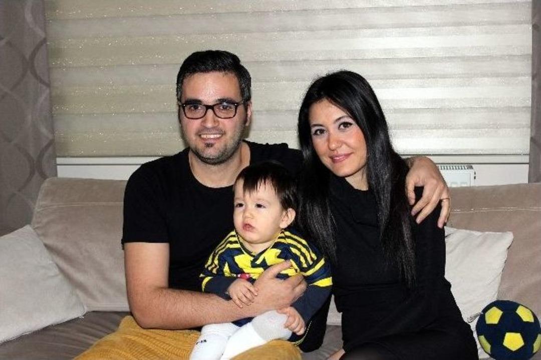 Alex Fanatiği Fenerbah&ccedil;eli Babanın Oğlu 1 Yaşında