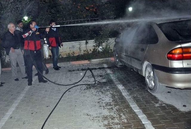 Kadirli Eski Belediye Başkanının Otomobili Kundaklandı