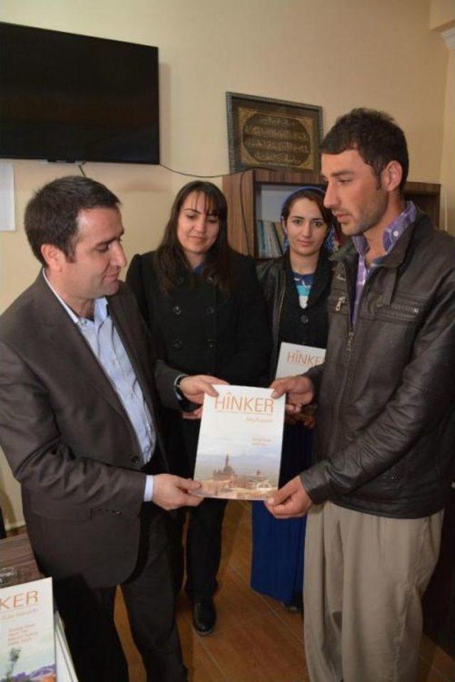 Çukurca'daki 'kürtçe Eğitim Evine' Belediyeden Destek