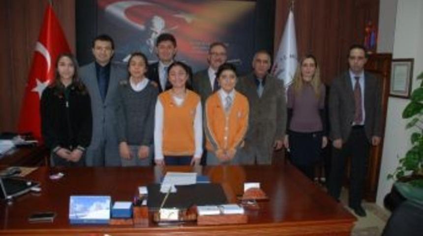 Teog&rsquo;da T&uuml;rkiye Derecesi Yapan &Ouml;ğrencilere Altın