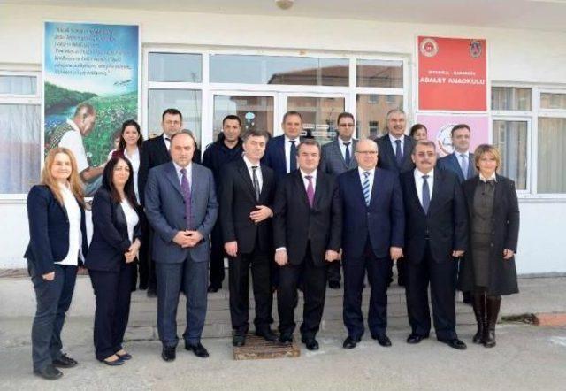 Cezaevinde Karne Sevinci 1