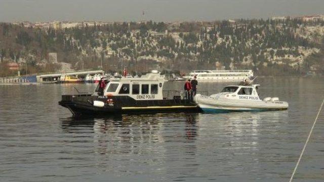 Hali&ccedil; K&ouml;pr&uuml;s&uuml; nde Intihar Girişimi 1