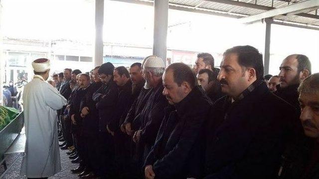 Kocabeyoğlu Son Yolculuğuna Uğurlandı 3