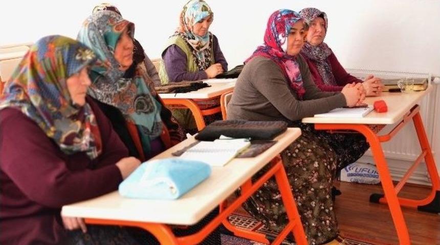 Kadınlara Sağlıklı Beslenme Eğitimi