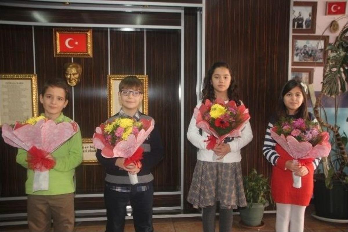 Bilecik&rsquo;te 35 Bin &Ouml;ğrenci Karne Sevinci Yaşadı