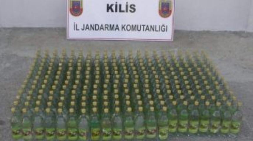 Sınırda Ka&ccedil;ak İ&ccedil;ki İle Sigara Yakalandı