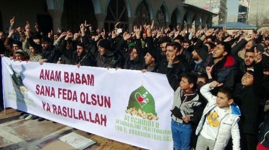 Peygamber Sevdalılarından Fransa&rsquo;ya Tepki