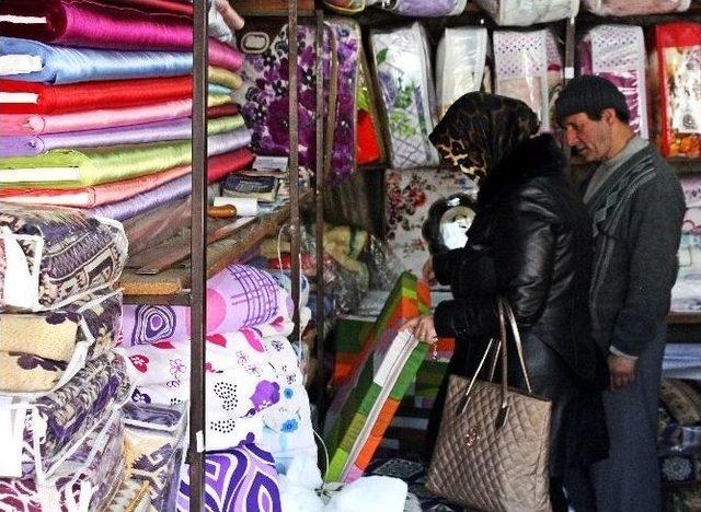 Afyonkarahisar’da Yorgancı Esnafı Dertli 1