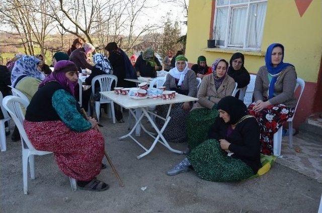 Tekne Faciasında Ölenler İçin Mevlit Okutuldu