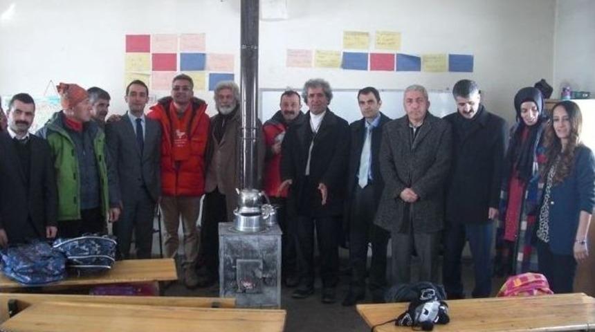 Aktivistler Deniz Gezmiş K&ouml;pr&uuml;s&uuml;&rsquo;nde