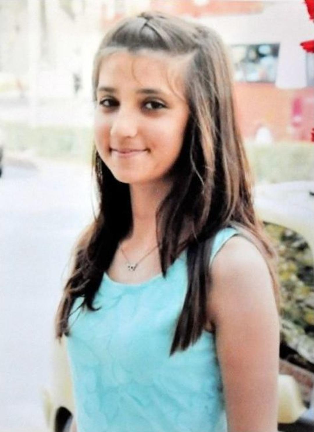 K&ouml;pekten Ka&ccedil;arken &Ouml;len B&uuml;şra&rsquo;nın Karnesi Sırasına Konuldu