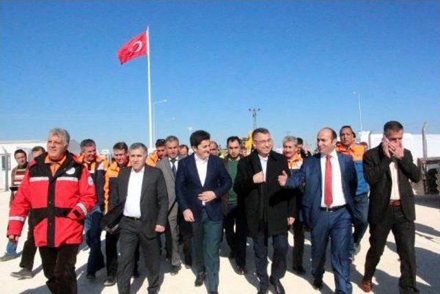 Afad Başkanı Oktay: Suru&ccedil; taki 35 Bin Kişilik Kampa Sığınmacı Kabul&uuml; Pazar G&uuml;n&uuml; Başlayacak 2