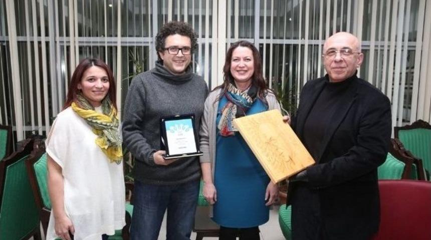 Yazar Sezgin Kaymaz Okurlarıyla Buluştu