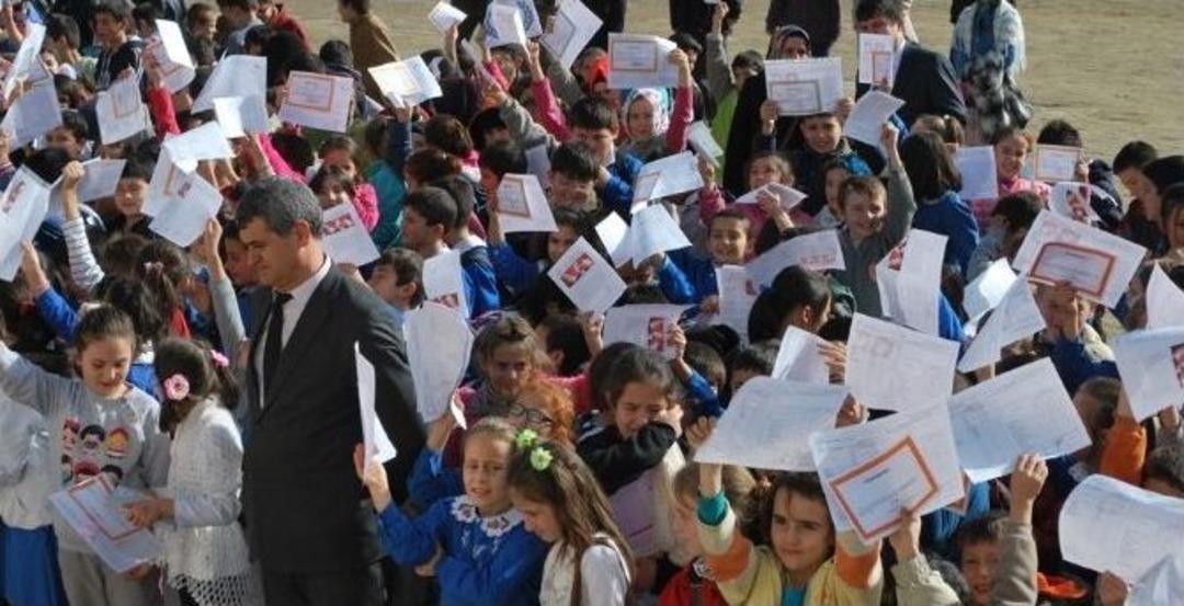 Pazarlar&rsquo;da Tatil Zili &Ccedil;aldı