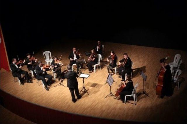 Trakya Oda Orkestrası‘ndan Klasik Müzik Ziyafeti