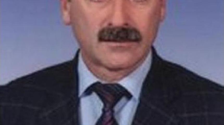 &Ouml;ğretmenler Odasında Kap Krizi Ge&ccedil;irip Hayatını Kaybetti