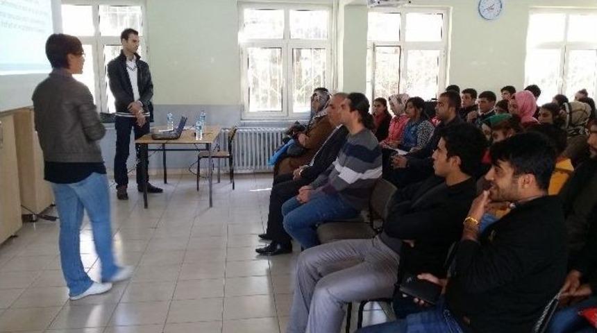 Ergani&rsquo;de &rsquo;paramı Y&ouml;netebiliyorum&rsquo; Semineri D&uuml;zenlendi
