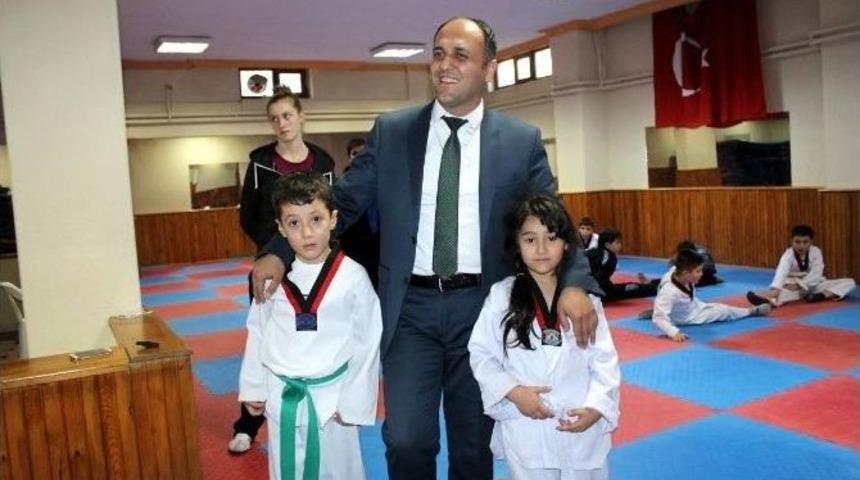 Beyşehir Belediyesi&rsquo;nden Spora Destek S&uuml;r&uuml;yor