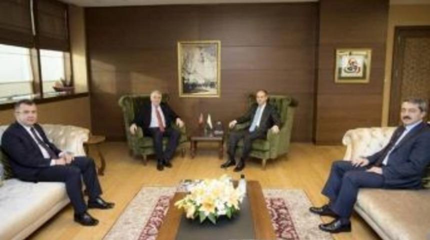 Gen&ccedil;lik Ve Spor Bakanı İle G&ouml;r&uuml;şt&uuml;ler