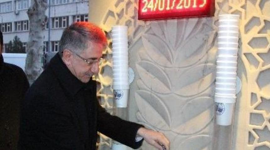Kışın &Ccedil;orba Akıyor, Yazın Şerbet Akacak