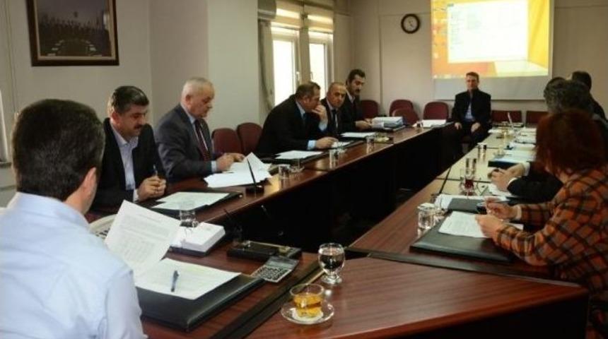 D&uuml;zce İl Enc&uuml;meninde İhalelere Devam Ediyor