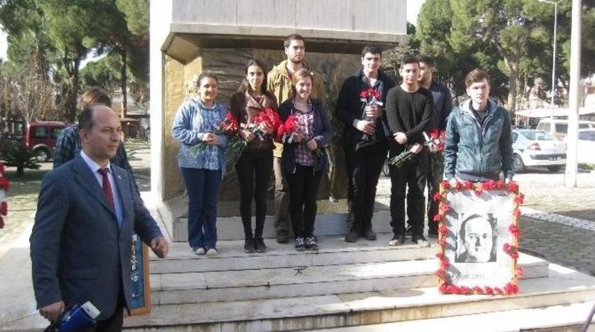 Uğur Mumcu &Ouml;demiş&rsquo;te Anıldı