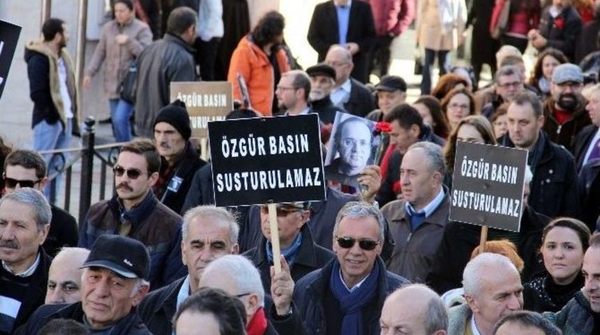 Uğur Mumcu Bursa&rsquo;da Anıldı