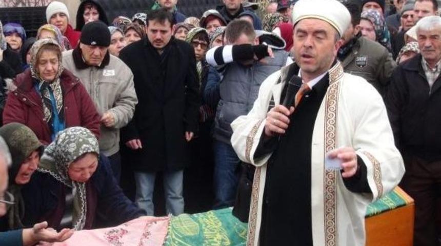 Liseli Duygu Toprağa Verildi