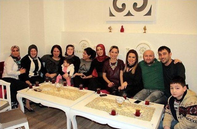 Eski &Ouml;ğrenciler 18 Yıl Sonra Bir Araya Geldi 1